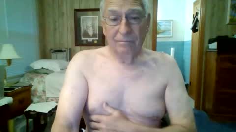 Snapshot of maturecouple1954 chatting on May 19, 10:43 am SXECPL55 at G mail Dot Com online show from May 19, 10:43 am
