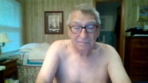 Snapshot of maturecouple1954 chatting on July 28, 11:17 am SXECPL55 at G mail Dot Com online show from July 28, 11:17 am