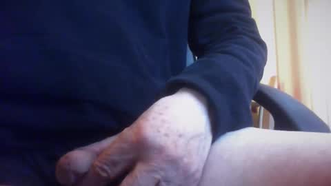 Maturedaddi online show from February 19, 4:14 pm