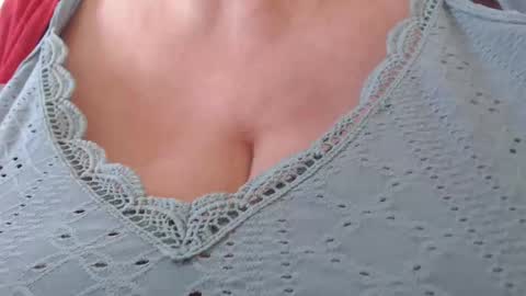 Desire online show from January 5, 1:15 pm