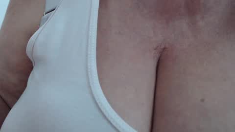 Desire online show from January 11, 8:10 pm