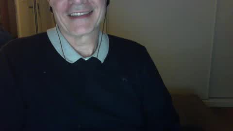 Snapshot of maturehotman chatting on January 7, 5:20 pm maturehotman online show from January 7, 5:20 pm