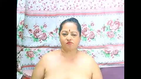 matureindian654u online show from April 8, 9:26 pm