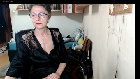 Snapshot of maturekate chatting on September 20, 6:25 am maturekate online show from September 20, 6:25 am