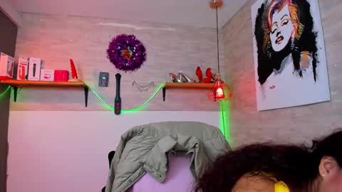 maturepure_ online show from January 12, 9:09 pm