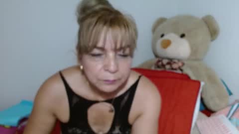 Cecilia online show from December 27, 6:53 pm