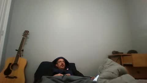 Snapshot of maubecaron1 chatting on November 17, 2:12 pm ken34yee online show from November 17, 2:12 pm