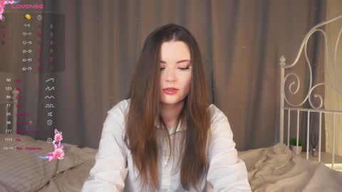 Lily online show from February 6, 4:14 pm