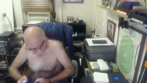 Maurice online show from December 12, 11:47 pm