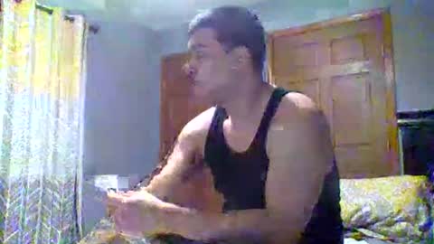 Snapshot of mauricescott chatting on March 25, 3:01 am mauricescott online show from March 25, 3:01 am