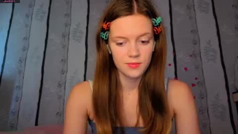 Snapshot of maurineneverman chatting on July 25, 8:12 am Lucy online show from July 25, 8:12 am