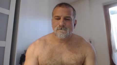 mauro1971 online show from October 3, 9:28 am