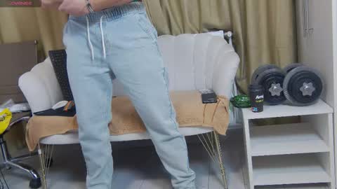 Snapshot of mauro_real_man chatting on October 14, 4:52 pm mauro_real_man online show from October 14, 4:52 pm