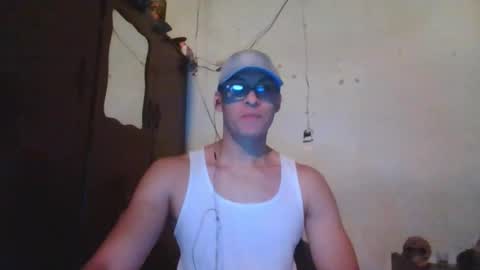 Snapshot of maurodirty chatting on December 2, 5:46 am Mauro online show from December 2, 5:46 am