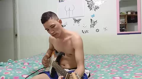 Snapshot of mauroluxandra chatting on January 12, 11:47 pm mauroluxandra online show from January 12, 11:47 pm