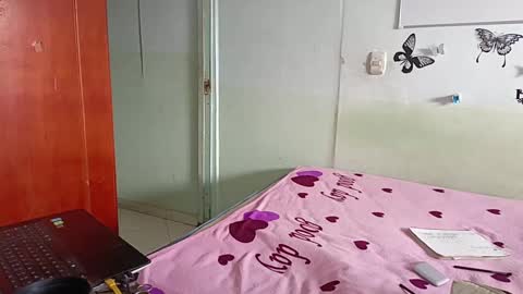 Snapshot of mauroluxandra chatting on February 15, 3:28 pm mauroluxandra online show from February 15, 3:28 pm