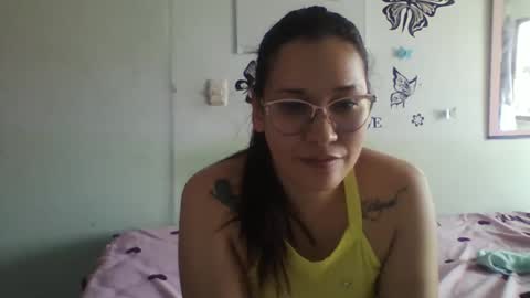 Snapshot of mauroluxandra chatting on February 22, 1:46 pm mauroluxandra online show from February 22, 1:46 pm