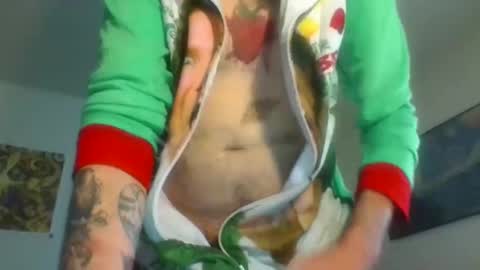 Snapshot of maverickcock2 chatting on December 25, 9:43 pm Maverickcock2 online show from December 25, 9:43 pm