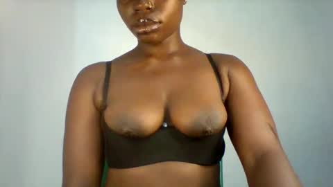 Maverlous pussy online show from February 15, 3:20 pm