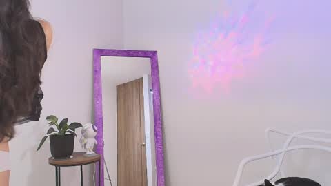 Maria Victoria Schedule 2pm until 9pm GMT-5 online show from February 19, 4:33 pm