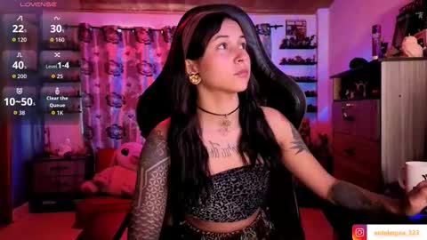 Snapshot of mavis_fuentes chatting on February 17, 9:10 pm Hilary online show from February 17, 9:10 pm