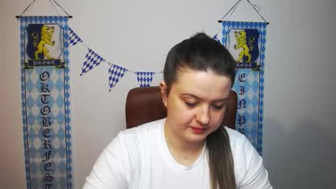 Snapshot of mavkacute chatting on September 24, 6:11 pm MavkaCute online show from September 24, 6:11 pm