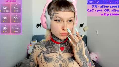 Snapshot of max69alexa chatting on November 3, 5:20 am Ur sweet heart online show from November 3, 5:20 am