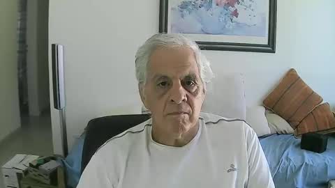 Snapshot of max_2017 chatting on February 21, 7:32 pm max_2017 online show from February 21, 7:32 pm