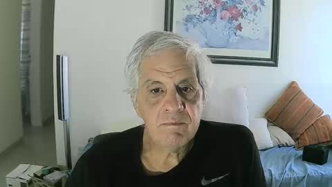 Snapshot of max_2017 chatting on February 24, 7:52 pm max_2017 online show from February 24, 7:52 pm