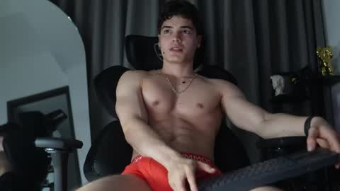 Snapshot of max_cortes1_ chatting on May 3, 12:49 am 60 OFF ON MY OF ONLY FOR TODAY online show from May 3, 12:49 am