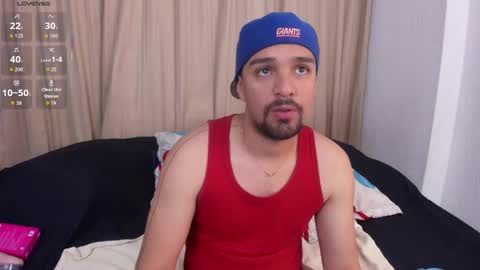 Snapshot of max_ed chatting on June 9, 4:46 am edward online show from June 9, 4:46 am