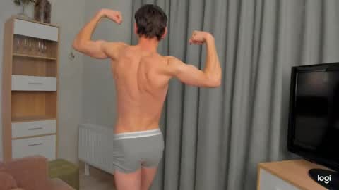 Snapshot of max_foks_ chatting on May 10, 6:46 pm max_foks_ online show from May 10, 6:46 pm