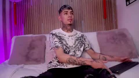 Max online show from February 26, 12:48 pm