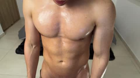 Max Lancaster online show from April 20, 3:04 pm