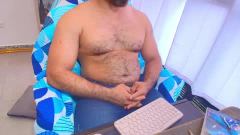 max_love25 online show from March 30, 8:54 pm