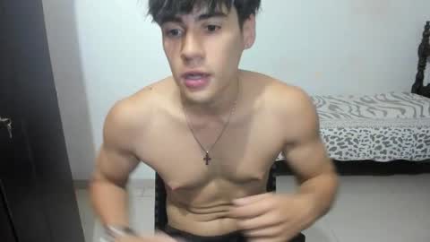 Max online show from November 26, 12:22 am