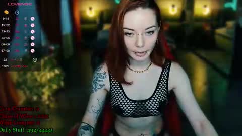 Snapshot of max_phoenix chatting on June 11, 7:12 pm Max online show from June 11, 7:12 pm
