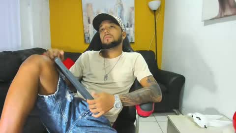 Snapshot of max_sexyhot26 chatting on March 7, 3:29 am max_sexyhot26 online show from March 7, 3:29 am