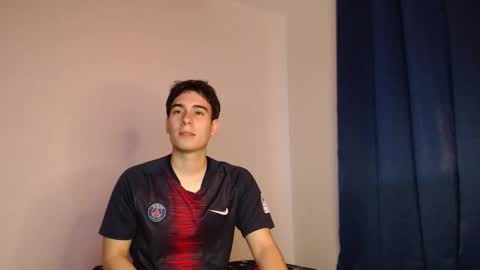 Snapshot of max_snow1616 chatting on December 19, 2:46 pm max_snow1616 online show from December 19, 2:46 pm