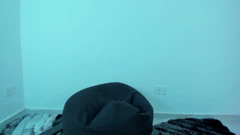 Snapshot of max_wild01 chatting on July 19, 9:29 pm MAX online show from July 19, 9:29 pm
