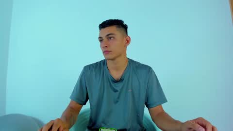 Snapshot of max_wild01 chatting on July 21, 12:57 am MAX online show from July 21, 12:57 am