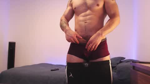 max_xl_ online show from March 4, 11:00 pm