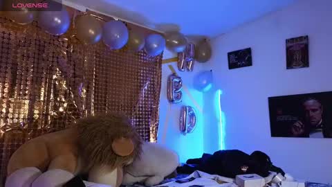 Snapshot of maxandalyn_ chatting on January 25, 8:10 pm Max Dalyn online show from January 25, 8:10 pm