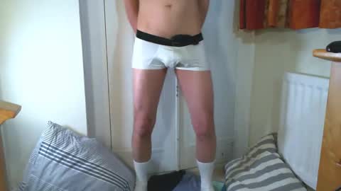 Max Davies online show from April 23, 10:25 am