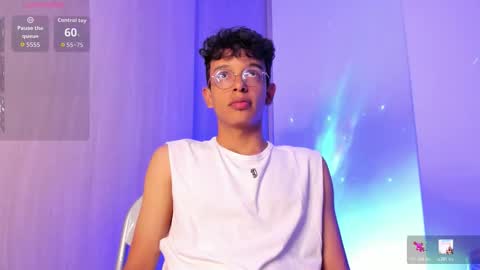 Max  online show from March 22, 11:41 pm