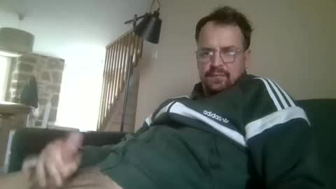 Snapshot of maxhorn591 chatting on November 19, 1:22 pm maxhorn591 online show from November 19, 1:22 pm