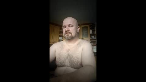 Snapshot of maxhunter chatting on May 28, 6:38 pm maxhunter online show from May 28, 6:38 pm