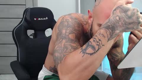 Maximus Fox online show from September 12, 7:41 am