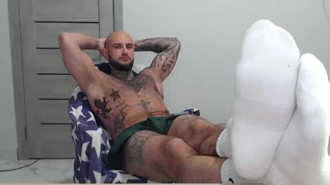 Snapshot of maxi_foxxx chatting on June 6, 5:12 am Maximus Fox online show from June 6, 5:12 am