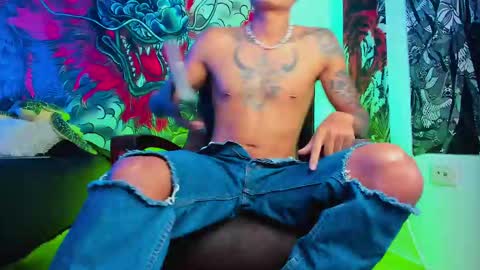 Snapshot of maxi_g chatting on September 9, 4:34 am Maxi online show from September 9, 4:34 am